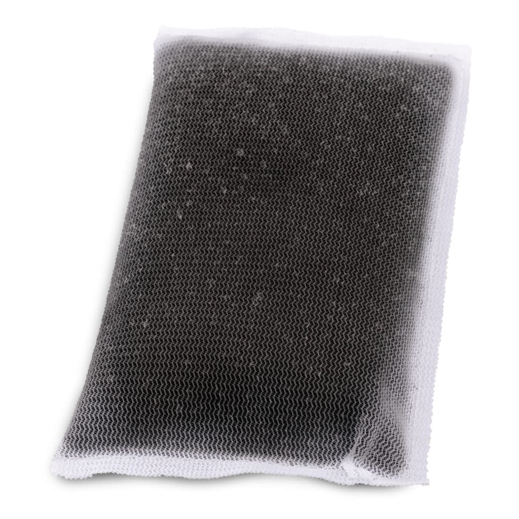 Fluval AquaClear AC 70/110 Carbon Filter Insert - Image 3