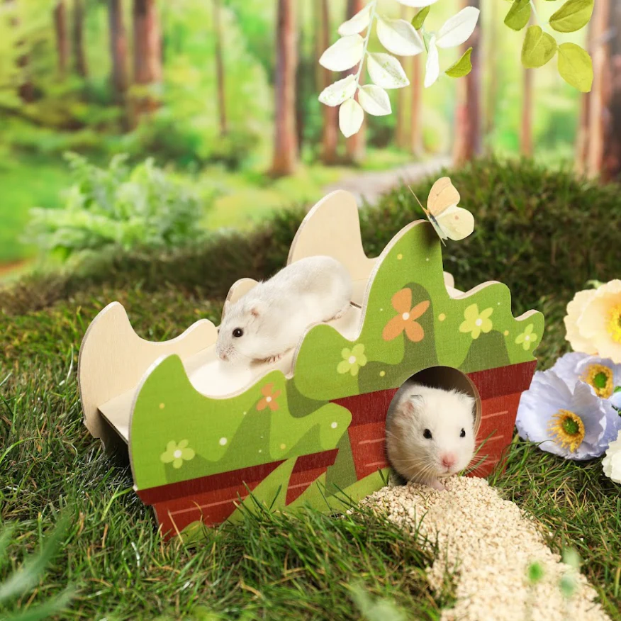Mini & Moe Garden Hide - Image 2