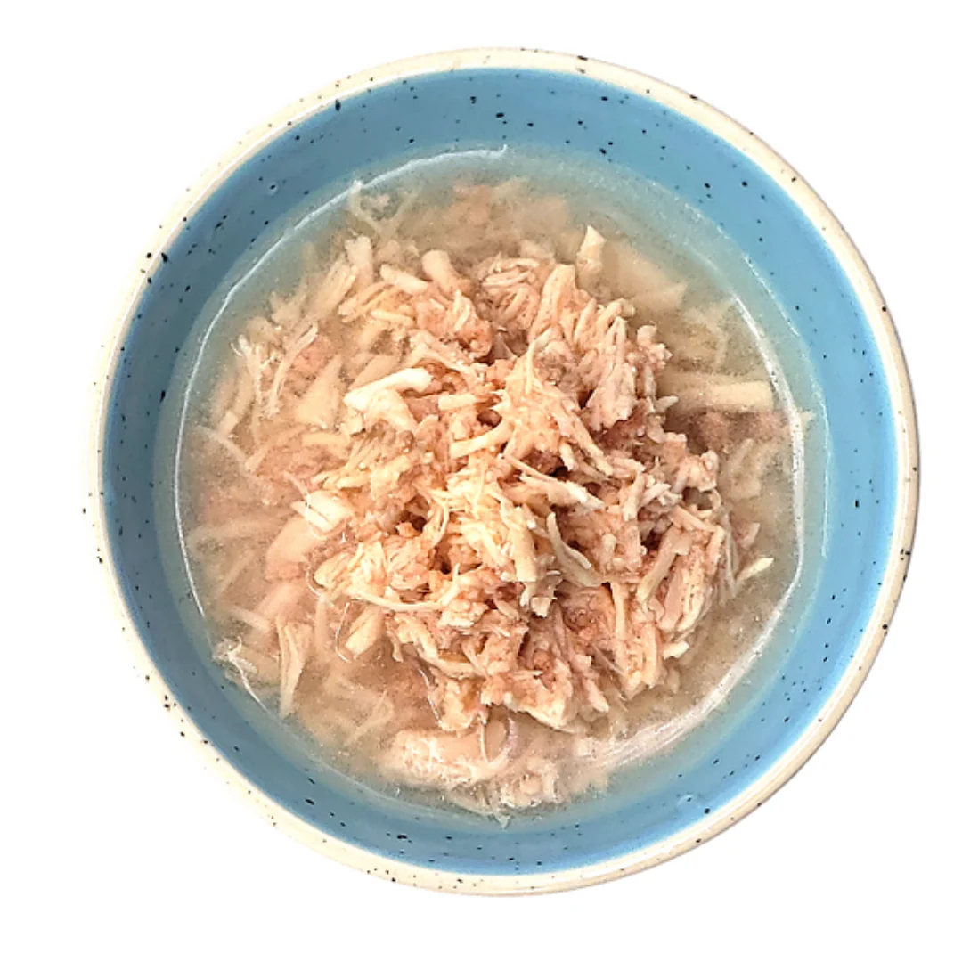 Snappy Tom Ultimates Lean Chicken and Fish in Broth 85g - Image 2